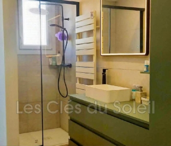Cliquez pour en savoir plus...