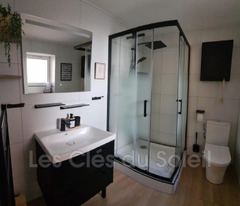 Cliquez pour en savoir plus...