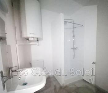 Cliquez pour en savoir plus...