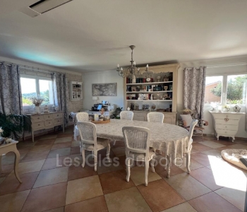 Cliquez pour en savoir plus...