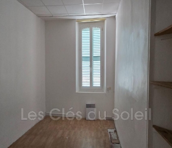 Cliquez pour en savoir plus...